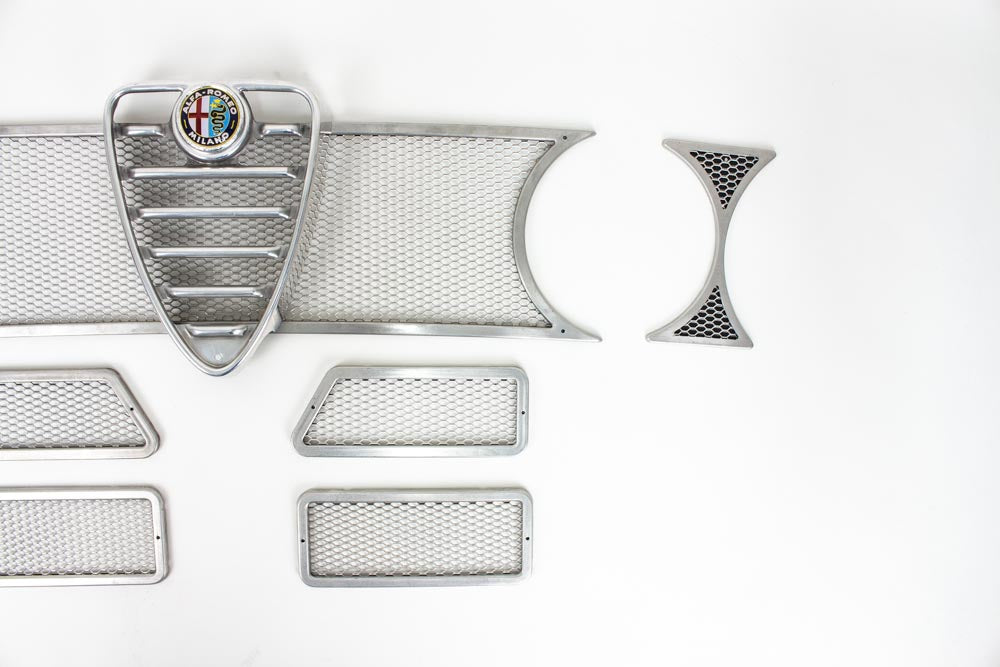 Kühlergitter / Frontgrill / Maske Doppelscheinwerfer Aluminium inkl. Kühlerherz für Alfa Romeo GTAm 1750/2000 – weitere Produktansicht 3