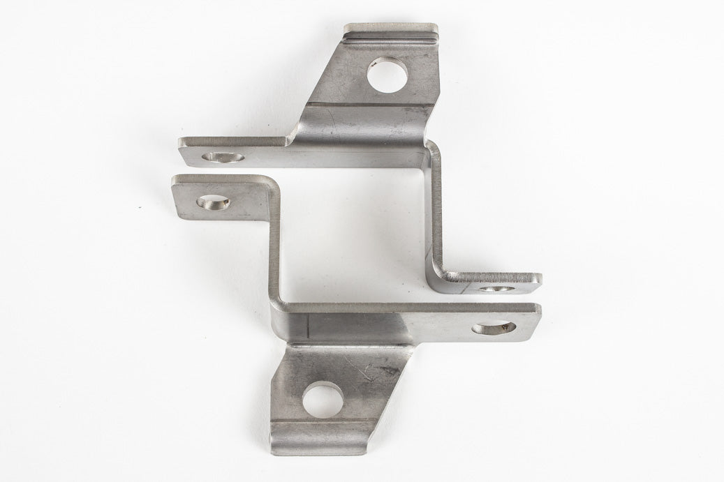 Halter Bremsleitung vorne SATZ (3 mm Edelstahl) Alfa Romeo Typ 105/115