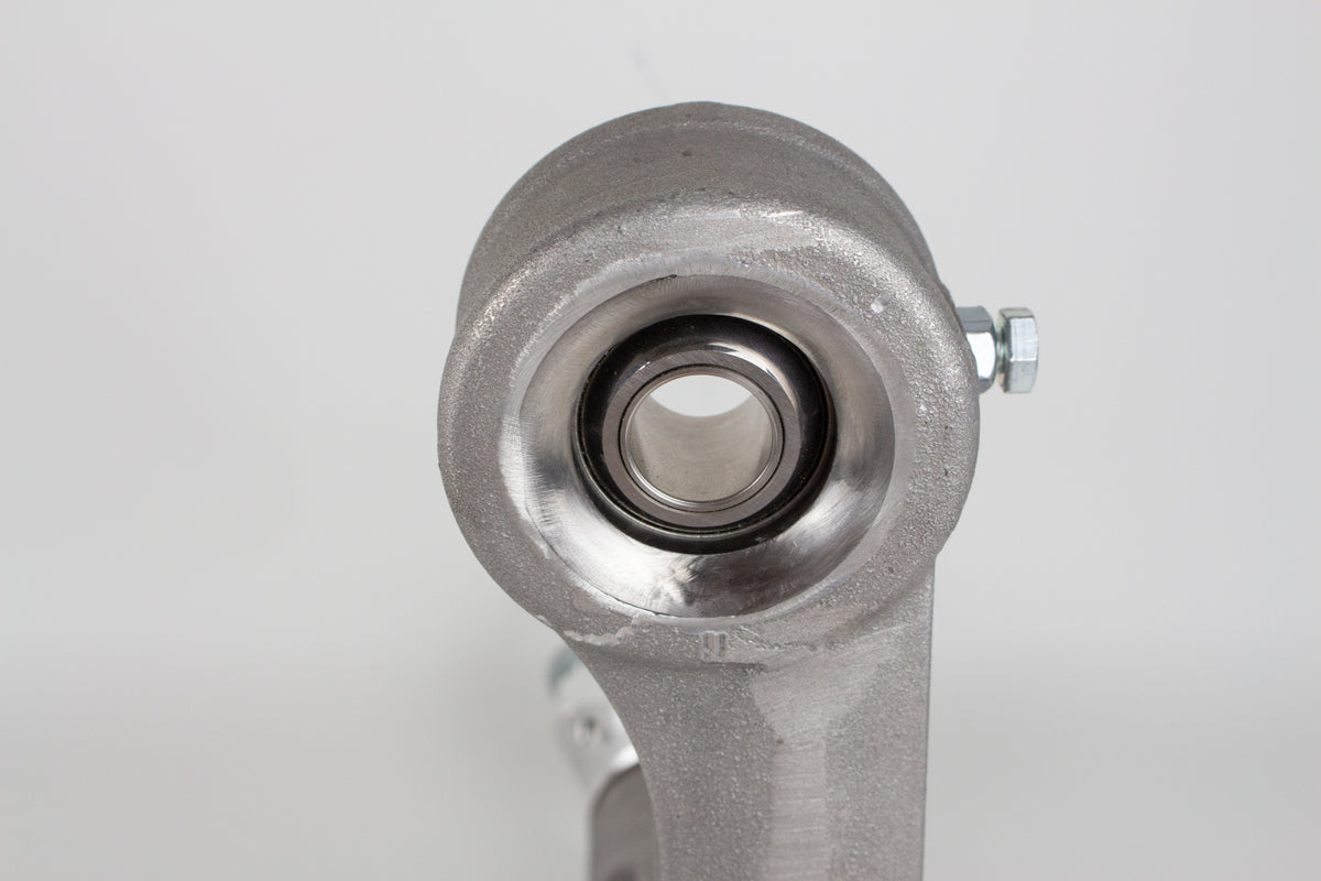 Reaktionsdreieck gelocht Aluminium hochfest Racing Uniball Alfa Romeo Typ 105/115 – weitere Produktansicht 5