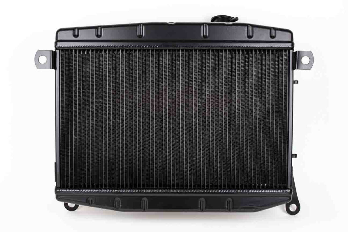 Hochleistungskühler Aluminium für Alfa Romeo GT Bertone 1. Serie / Giulia Typ 105 – Schwarz