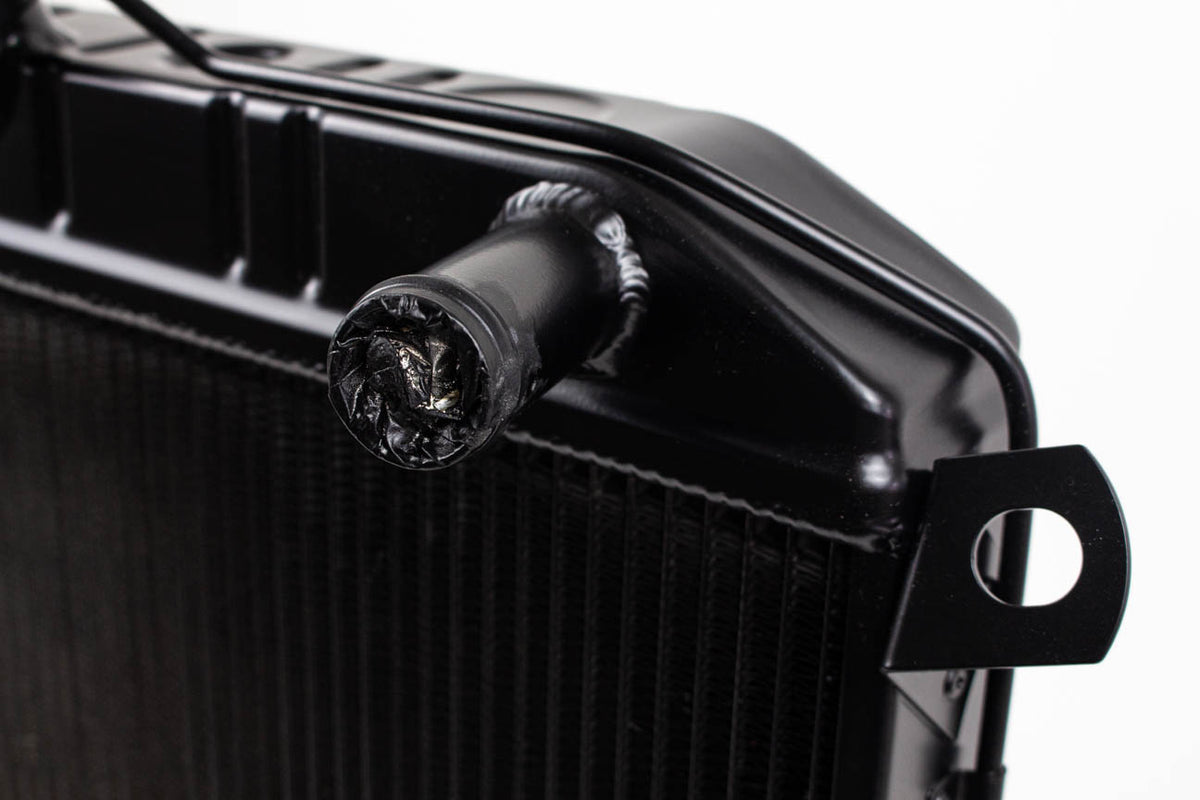 Hochleistungskühler Aluminium für Alfa Romeo Giulietta Sprint Coupé Typ 101 / 750 – Schwarz