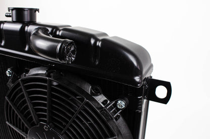 Hochleistungskühler Aluminium inkl. SPAL-Lüfter für Alfa Romeo GT Bertone 2. Serie Typ 105 – Schwarz