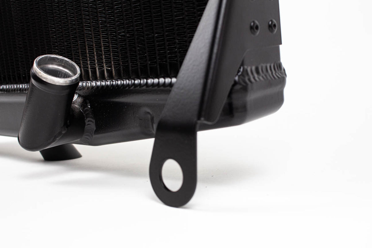 Hochleistungskühler Aluminium für Alfa Romeo Spider Rundheck / Duetto 1. Serie Typ 105 – Schwarz