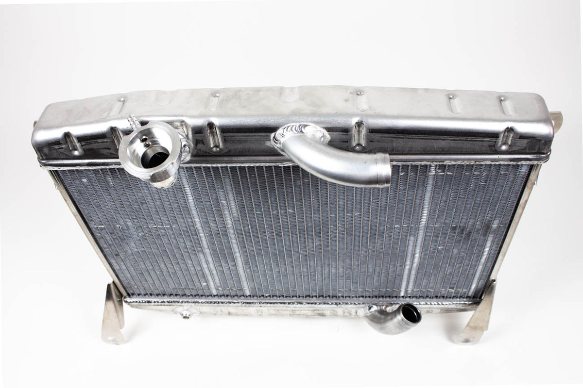 Hochleistungskühler Aluminium für Alfa Romeo GT Bertone 1. Serie / Giulia Typ 105 – Natur
