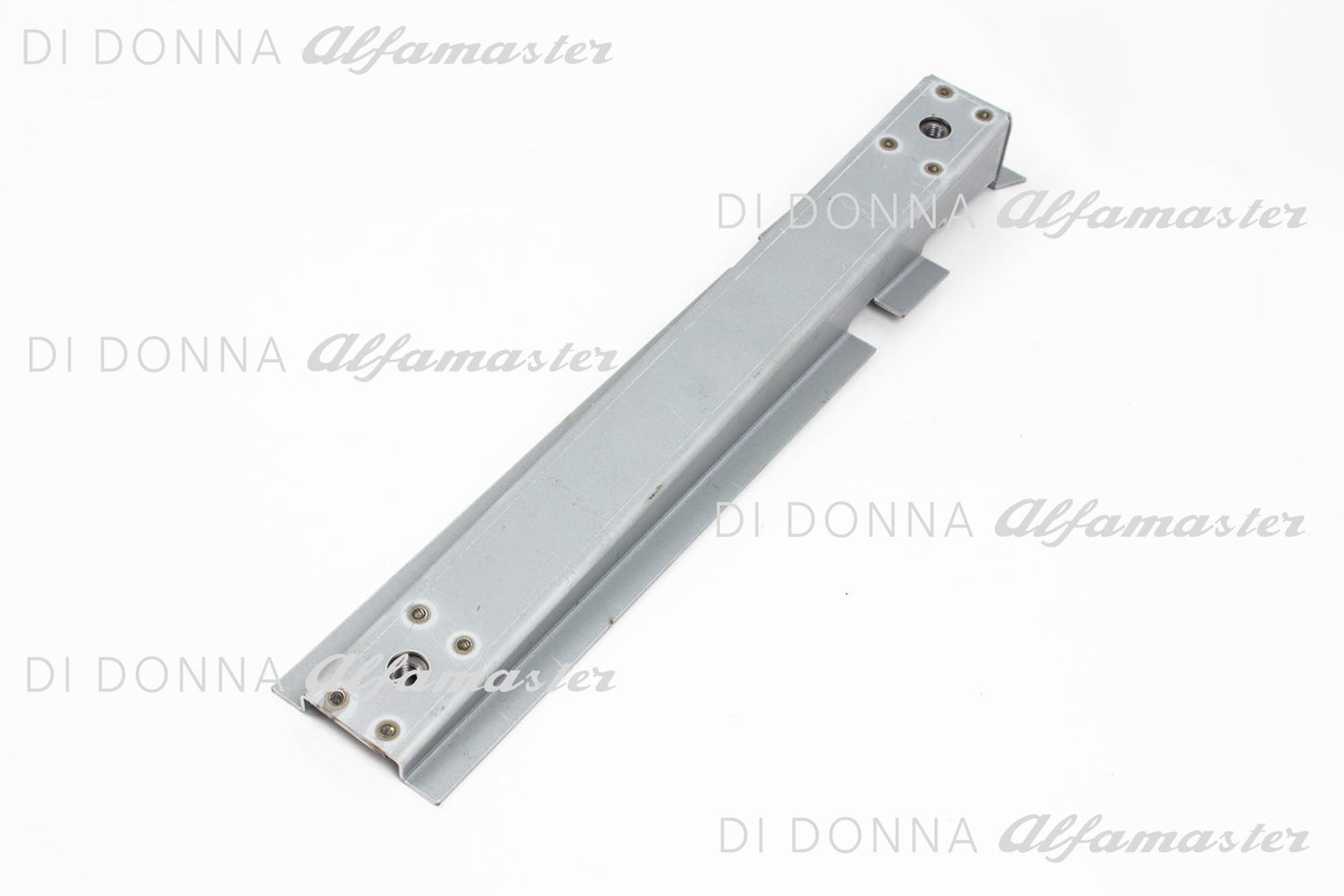 Outer Seat Rail Mount for Alfa Romeo Roundtail Spider Type 105 (1st Series) – single
