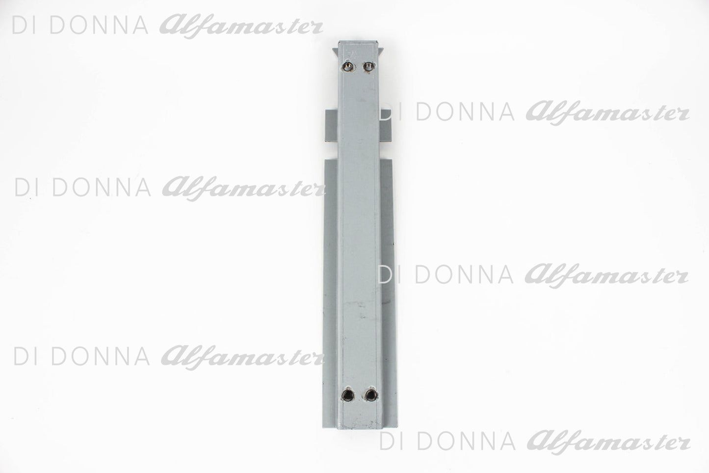 Mounting Bracket Outer for Alfa Romeo Roundtail Spider Type 105 (2nd/3rd Series) – single