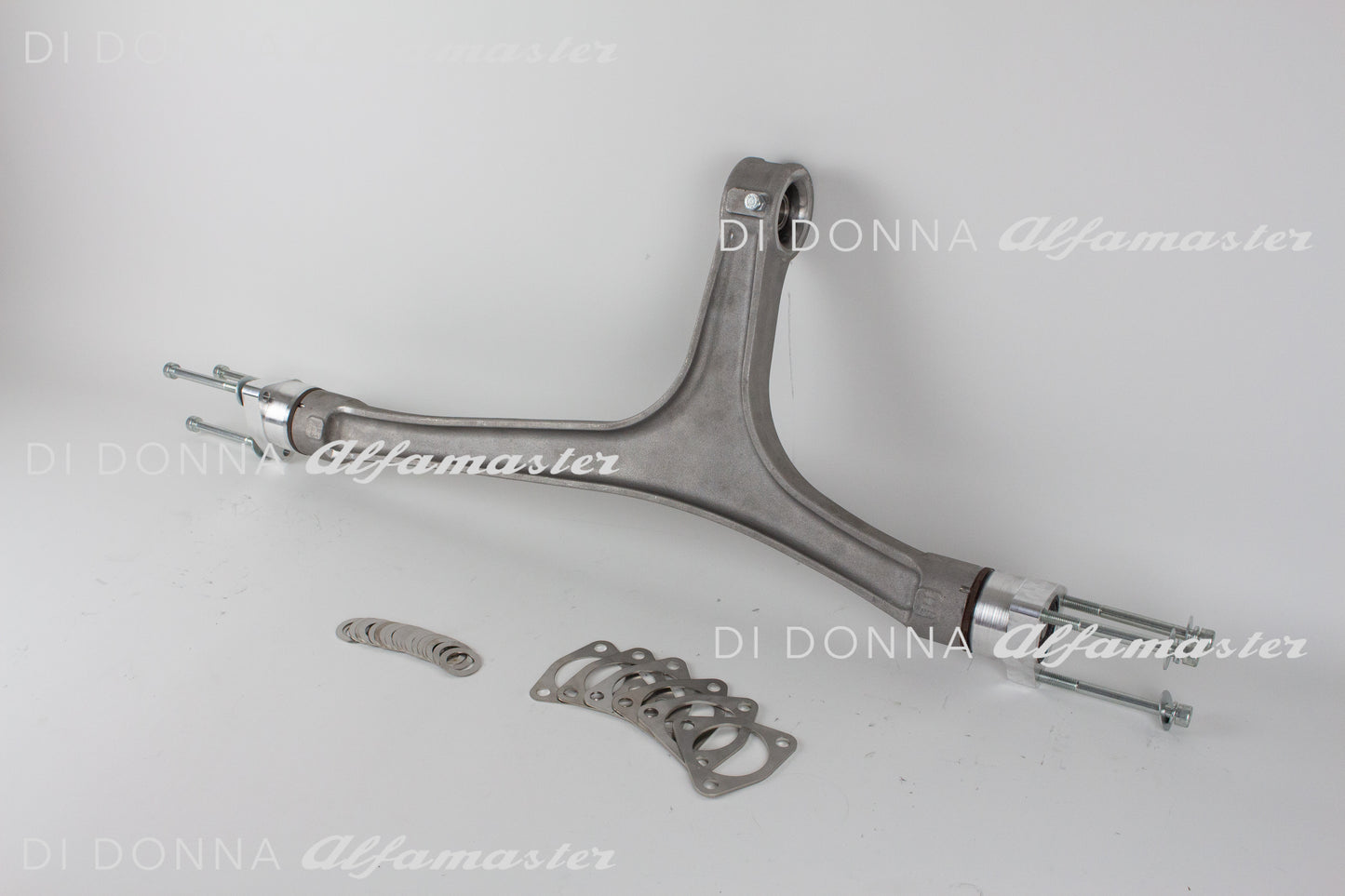 Reaktionsdreieck Aluminium Racing hochfest Uniball Alfa Romeo Typ 105/115