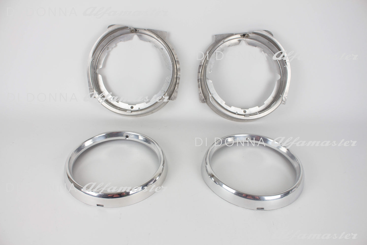 Scheinwerferringe + Scheinwerferhalter KOMPLETTSATZ Aluminium ultraleicht Alfa Romeo GTA Bertone 1. Serie Kantenhaube