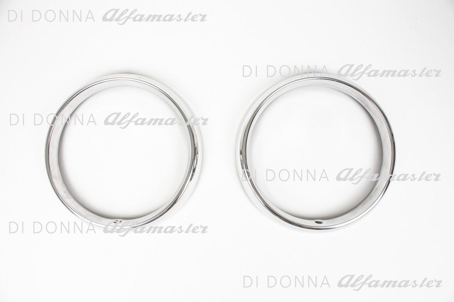 Scheinwerferringe Aluminium SATZ für Alfa Romeo GT Bertone 1. Serie 1300–1600 / Giulia GTA Typ 105