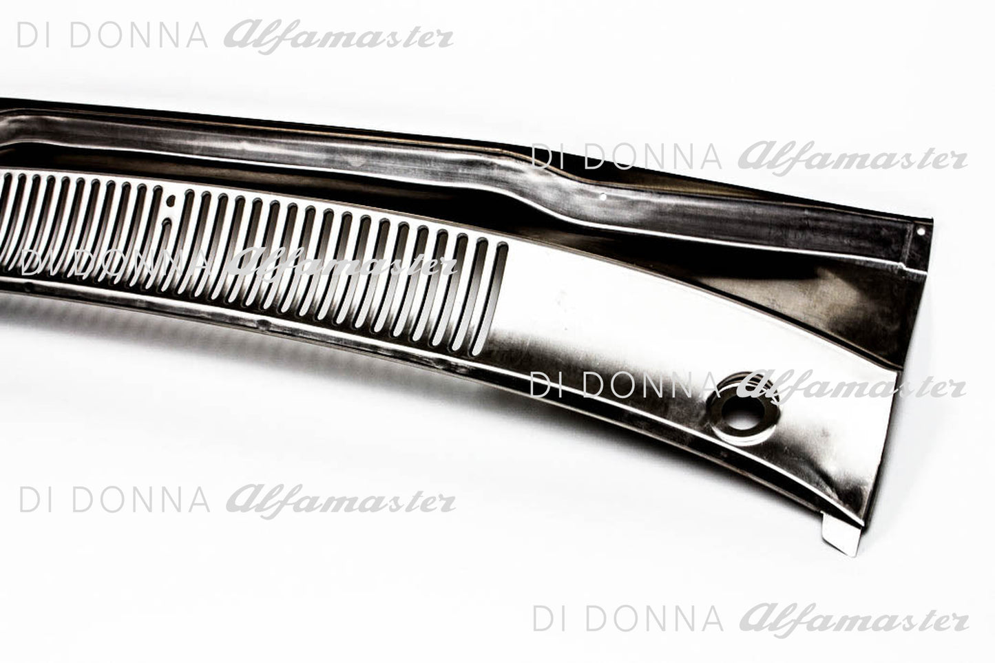 Windleitblech (Windlaufblech) vorne Stahl schwarz Alfa Romeo GT Bertone / GTV Typ 105/115